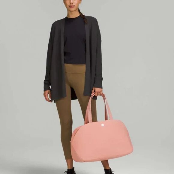 Lululemon Go Getter Bag 25L in Pink Pastel Puffy - Picture 4 of 10